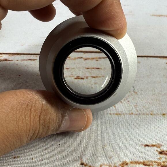 Sony 0.7x Wide Angle Conversion Lens VCL-HG0725 - Picture 6 of 6